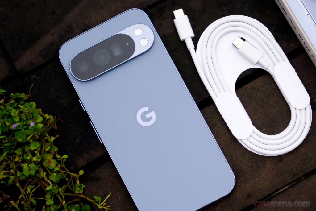 Google Pixel 10 Pro XL hands-on photo 6