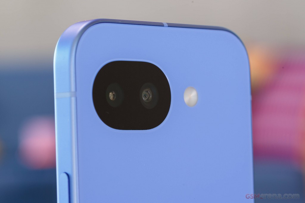Google Pixel 10a hands-on photo 8