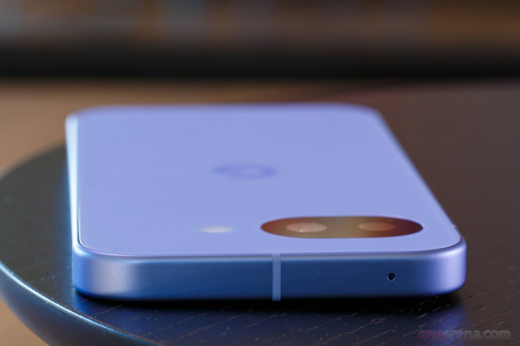 Google Pixel 10a hands-on photo 12