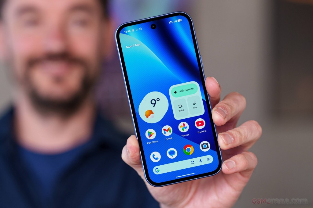 Google Pixel 10a hands-on photo 17