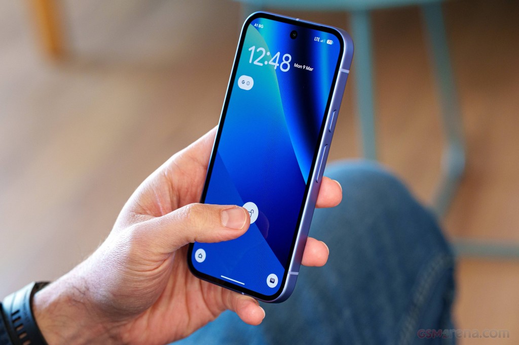 Google Pixel 10a hands-on photo 23