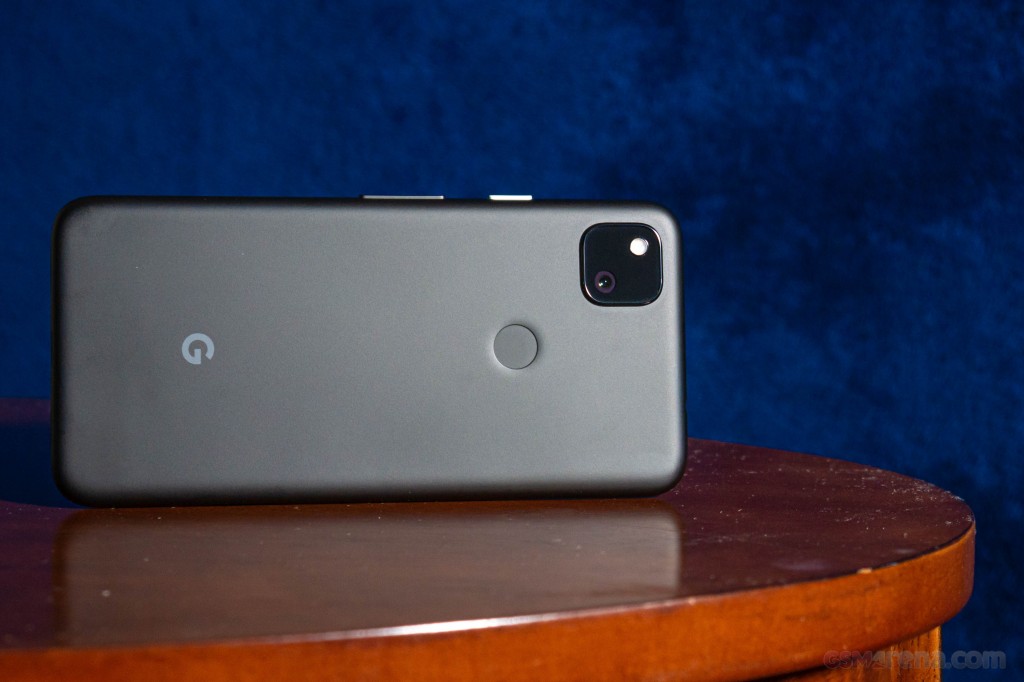Google Pixel 4a hands-on photo 4