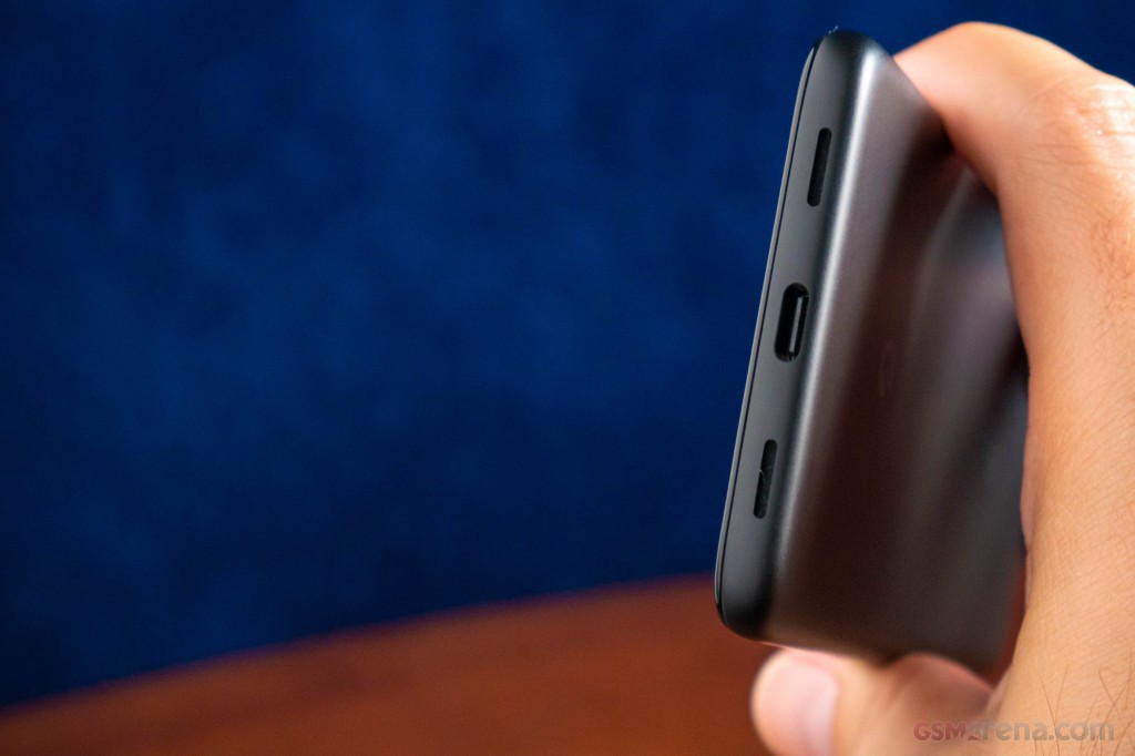 Google Pixel 4a hands-on photo 15