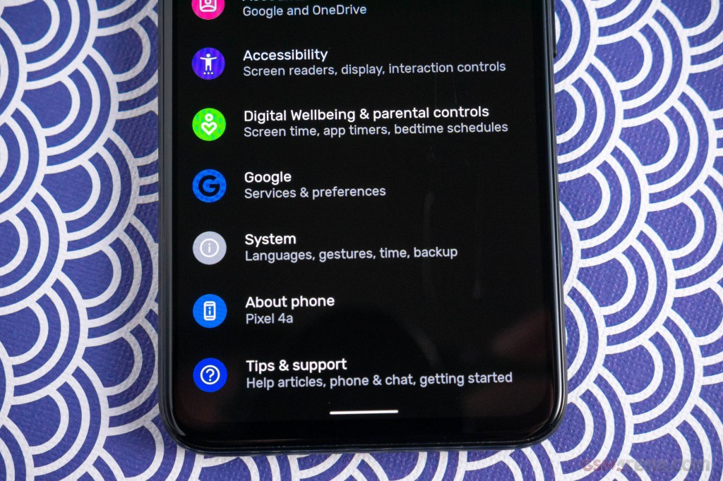 Google Pixel 4a hands-on photo 18