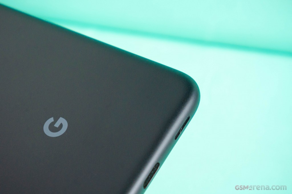Google Pixel 4a hands-on photo 27