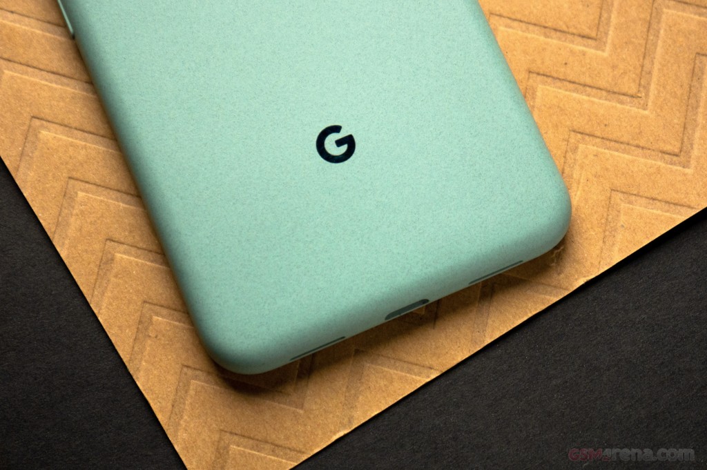 Google Pixel 5 hands-on photo 6