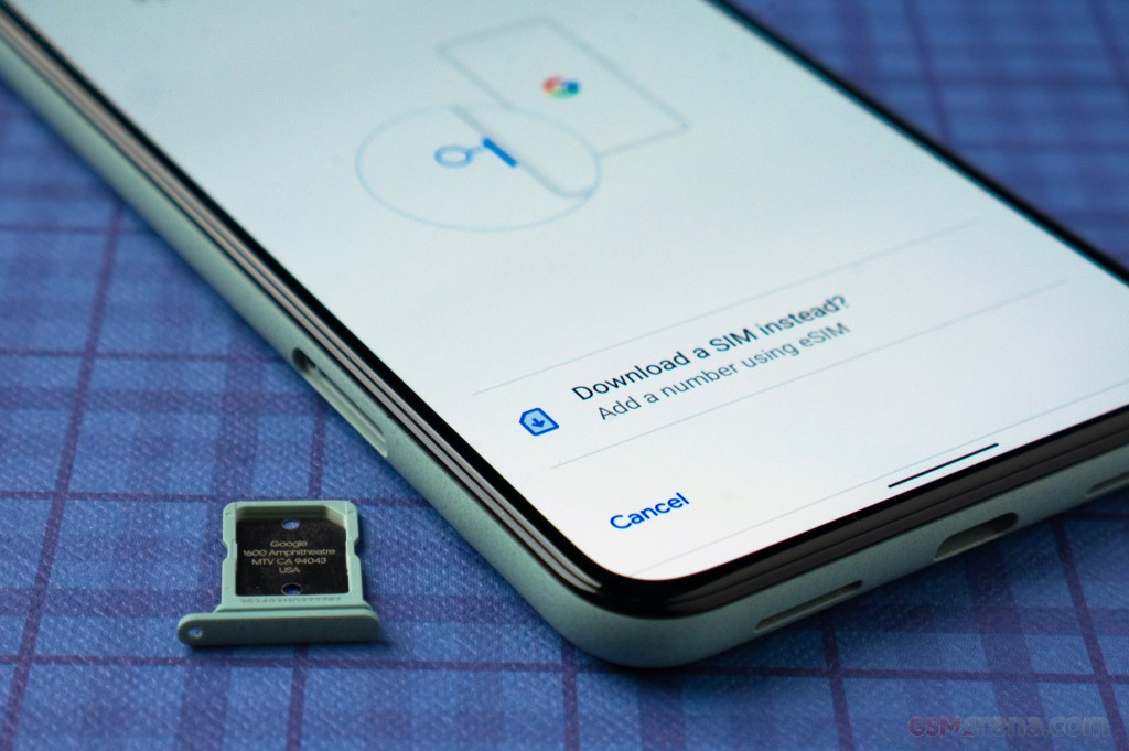 Google Pixel 5 hands-on photo 8