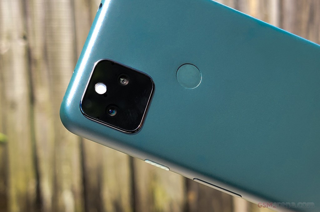 Google Pixel 5a 5G hands-on photo 19