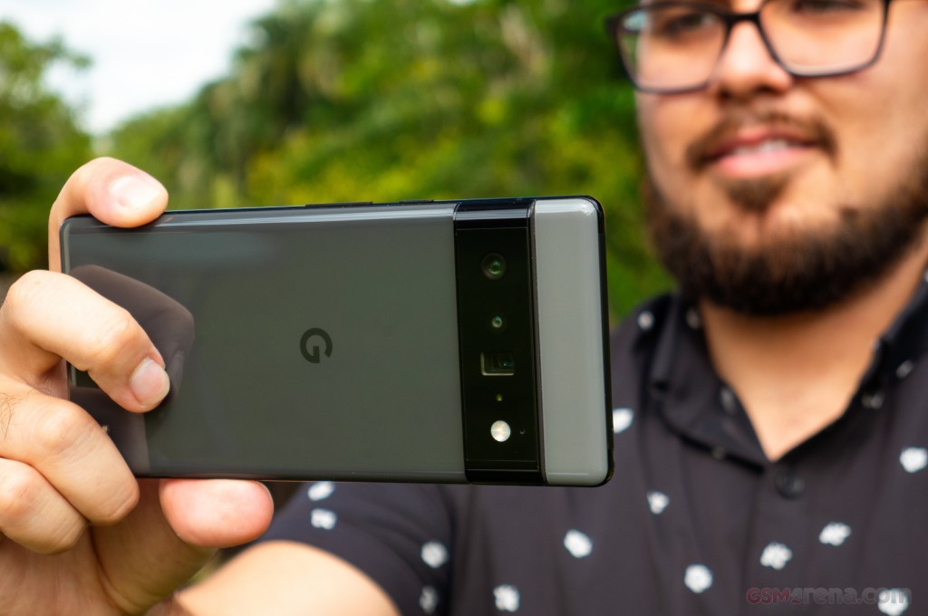 Google Pixel 6 Pro hands-on photo 1