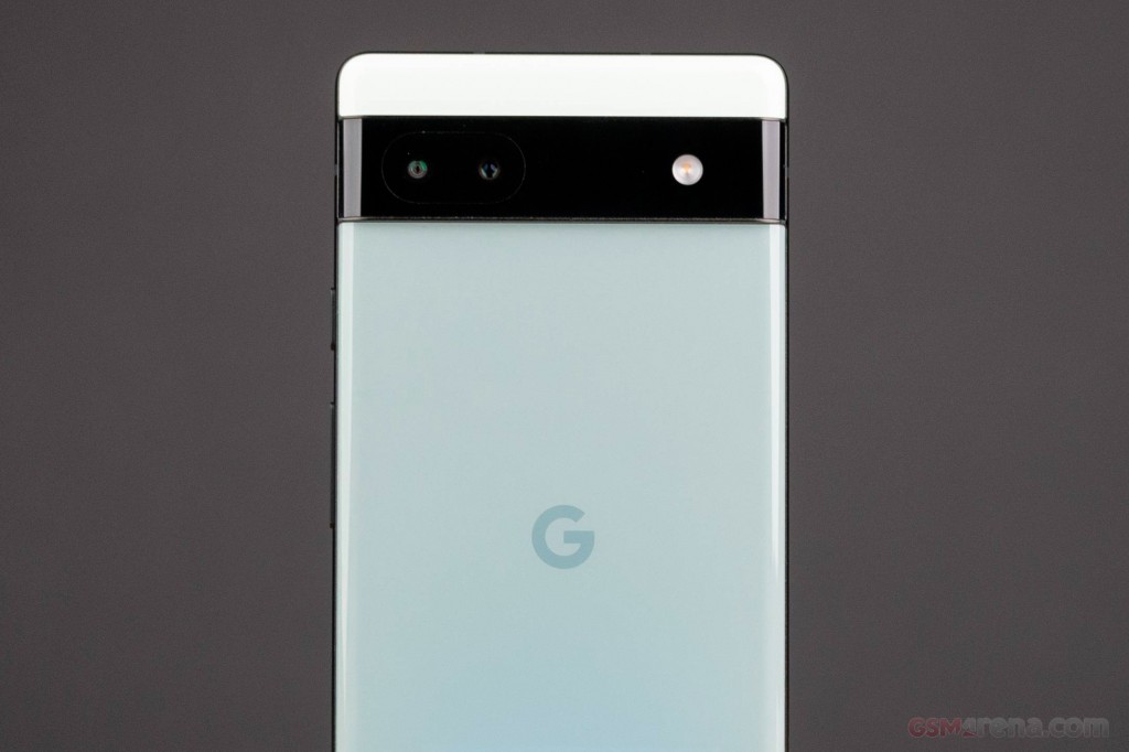 Google Pixel 6a hands-on photo 4