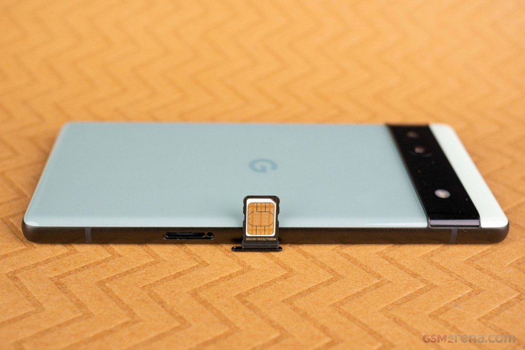 Google Pixel 6a hands-on photo 9