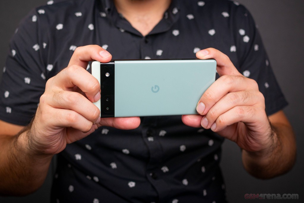 Google Pixel 6a hands-on photo 18
