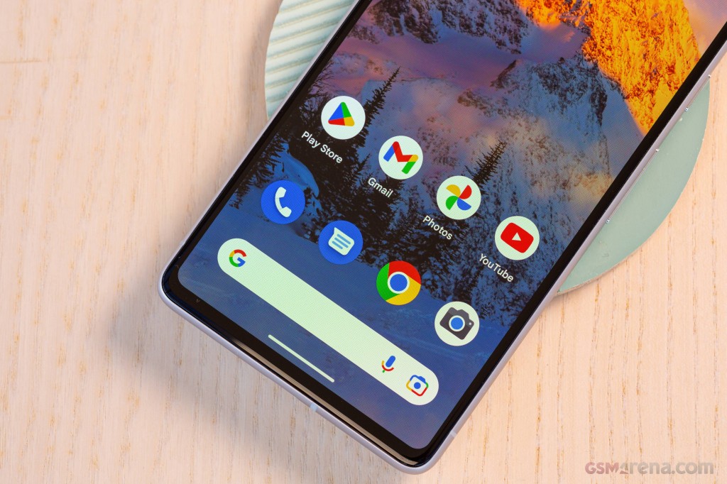 Google Pixel 7 hands-on photo 5