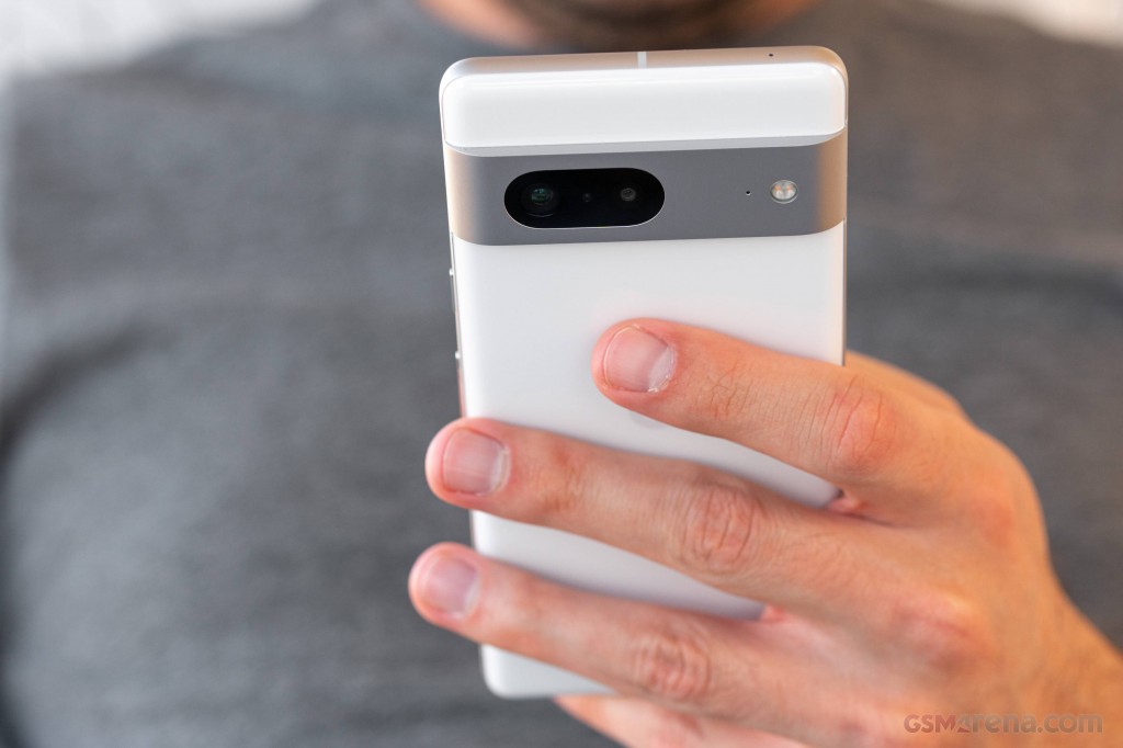 Google Pixel 7 hands-on photo 19