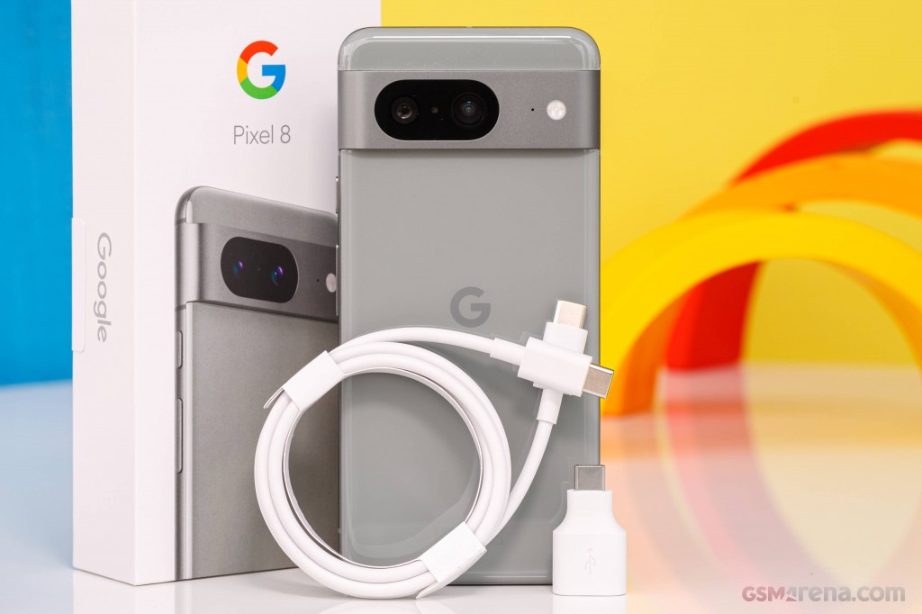 Google Pixel 8 hands-on photo 4