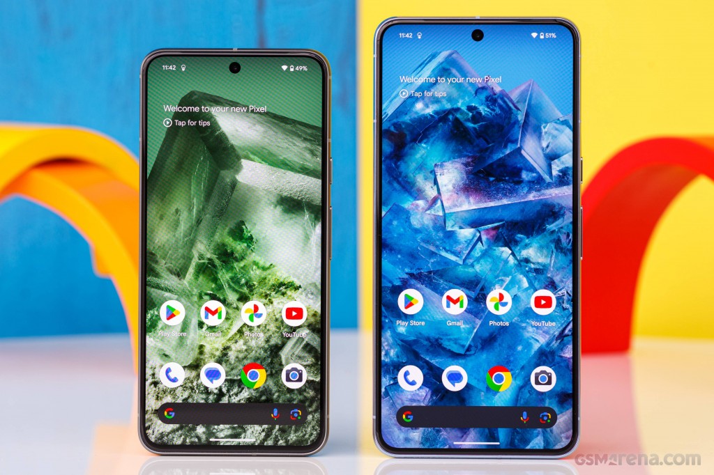 Google Pixel 8 Pro hands-on photo 2