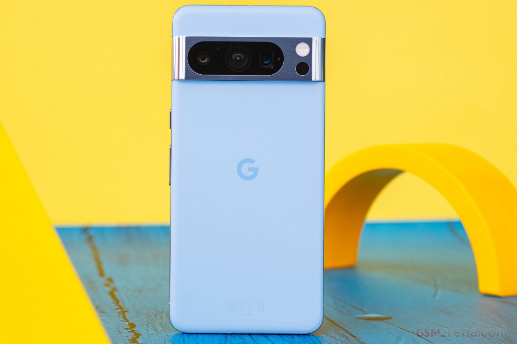 Google Pixel 8 Pro hands-on photo 11