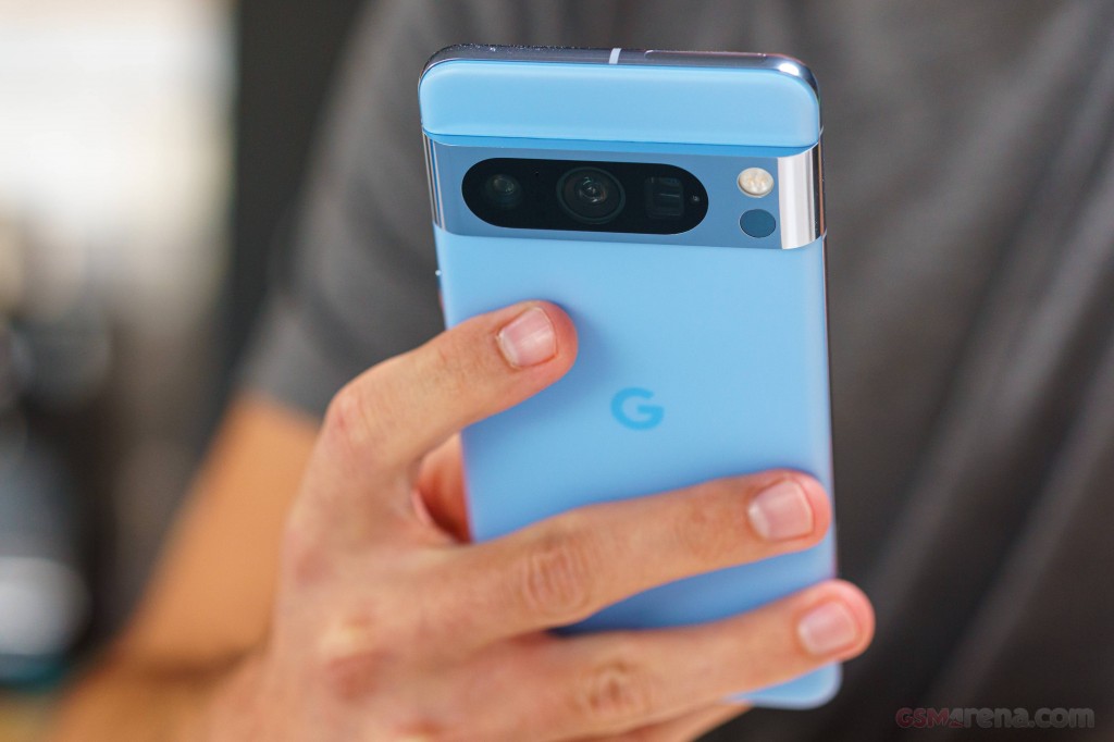 Google Pixel 8 Pro hands-on photo 28