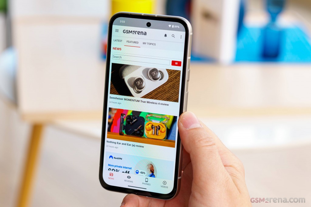 Google Pixel 8a hands-on photo 25