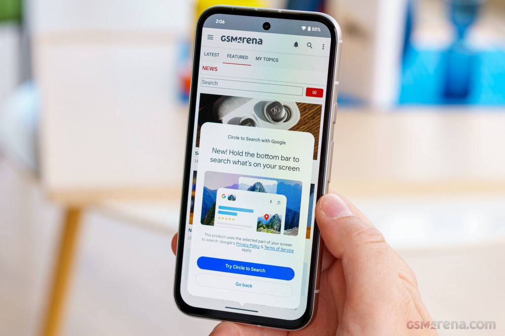Google Pixel 8a hands-on photo 30