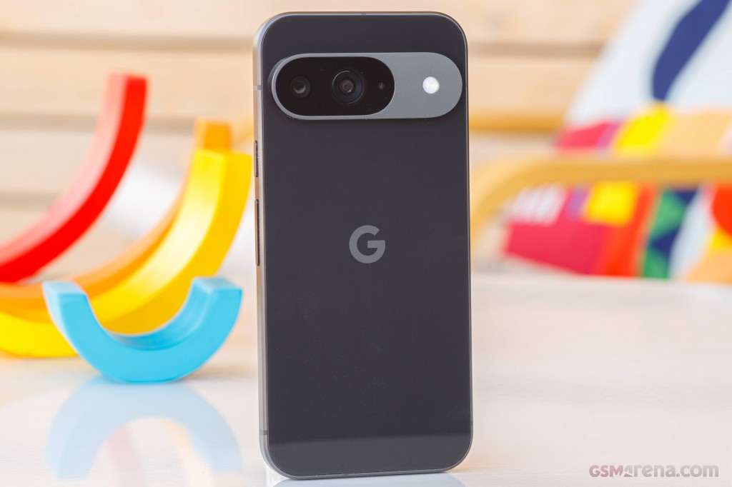Google Pixel 9 hands-on photo 6