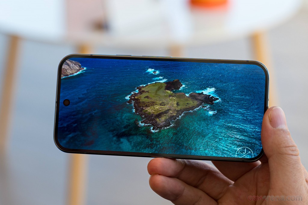Google Pixel 9 Pro hands-on photo 33