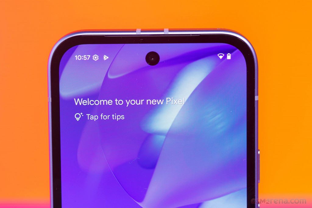 Google Pixel 9a hands-on photo 8