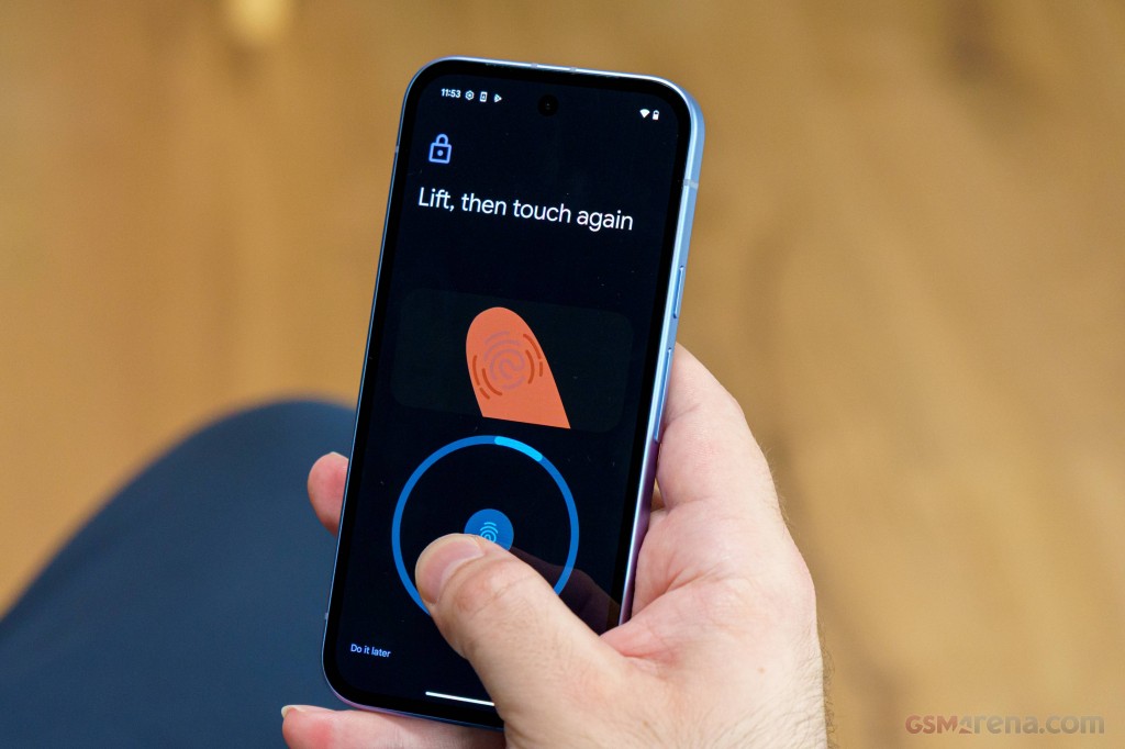 Google Pixel 9a hands-on photo 18