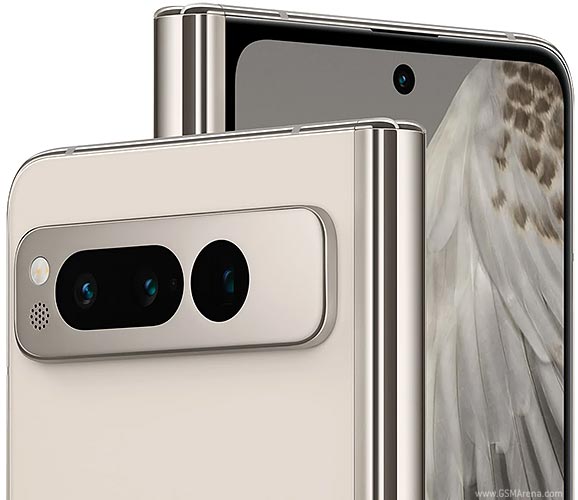 Google Pixel Fold view 3