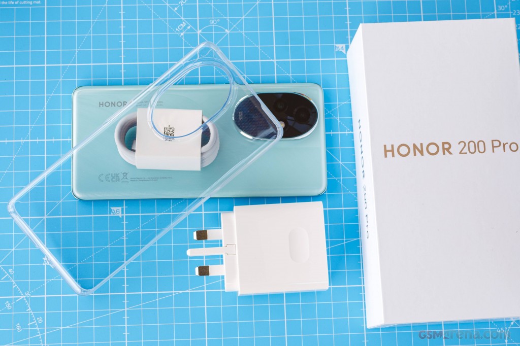 Honor 200 Pro hands-on photo 1