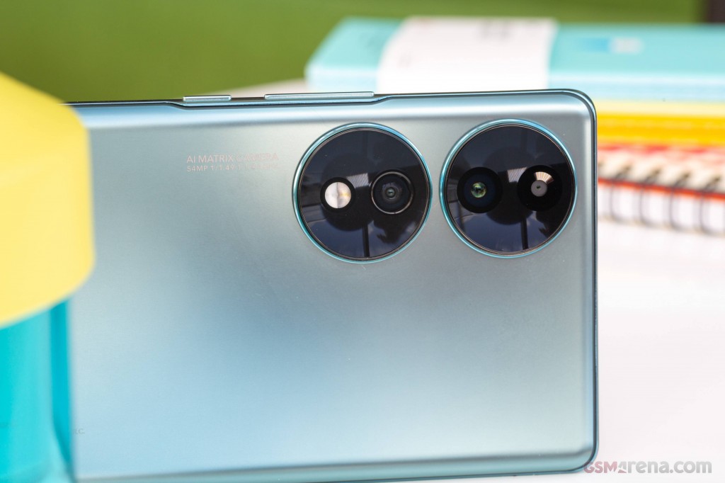 Honor 70 hands-on photo 3