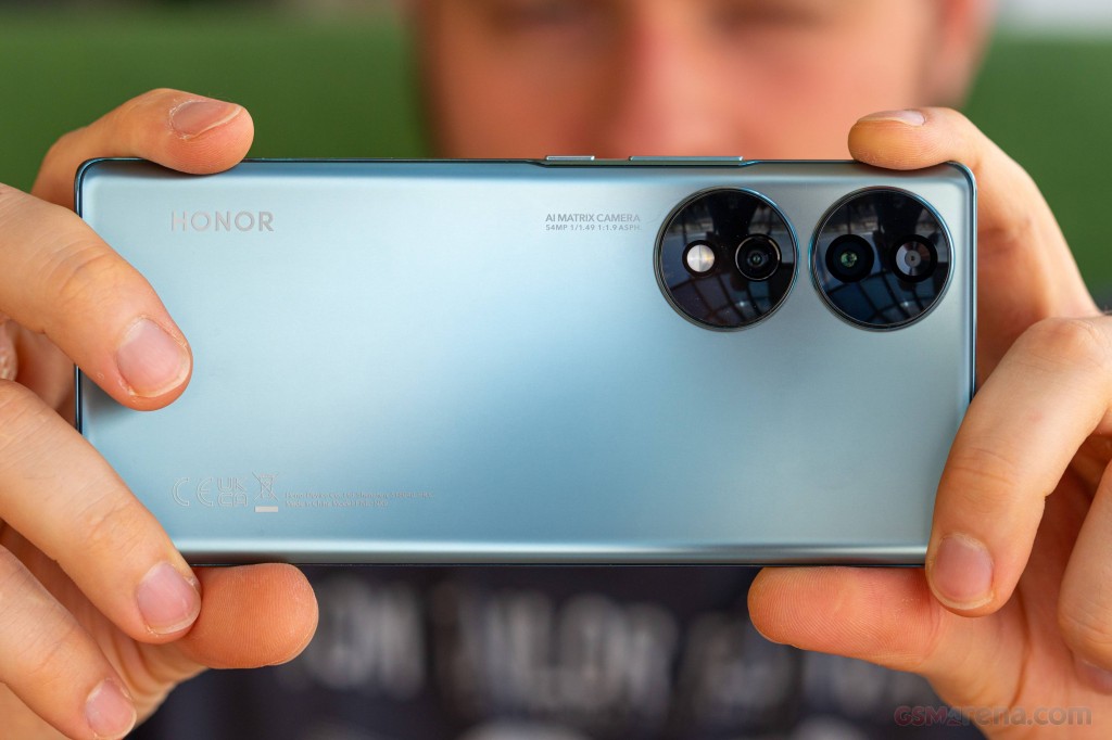 Honor 70 hands-on photo 10