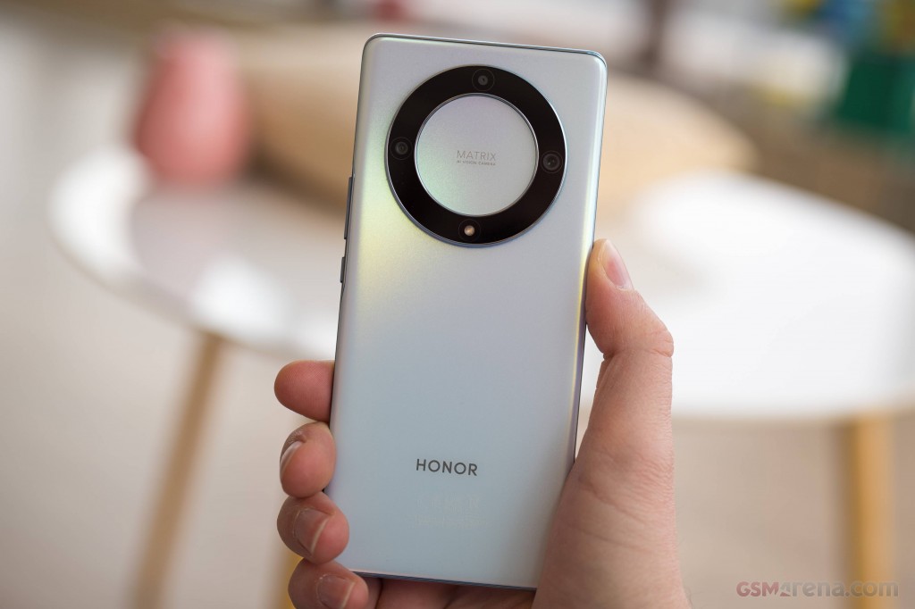 Honor Magic5 Lite hands-on photo 13