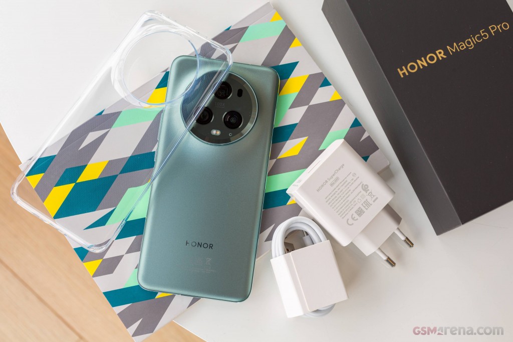 Honor Magic5 Pro hands-on photo 1