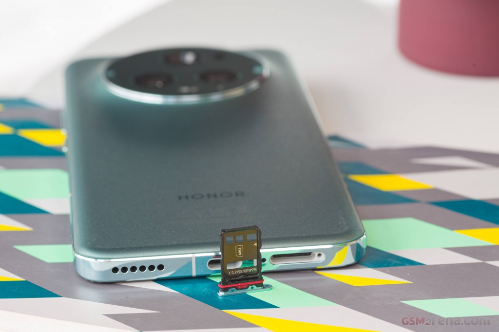 Honor Magic5 Pro hands-on photo 13