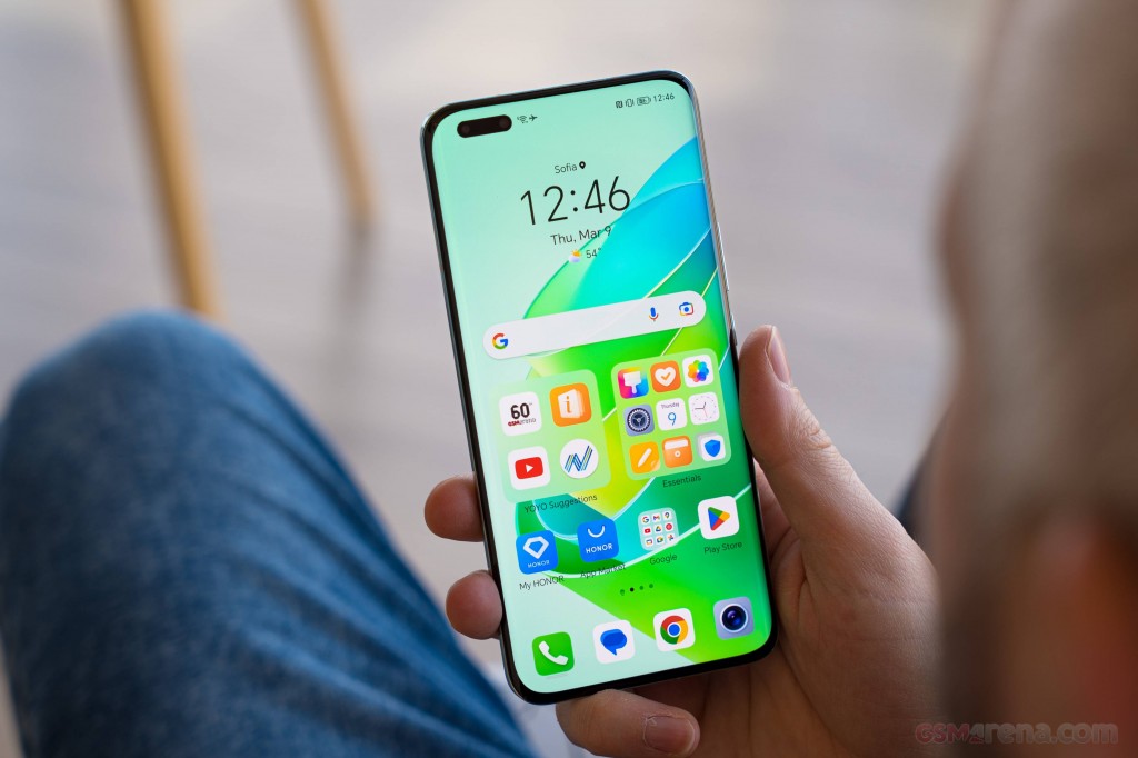 Honor Magic5 Pro hands-on photo 23