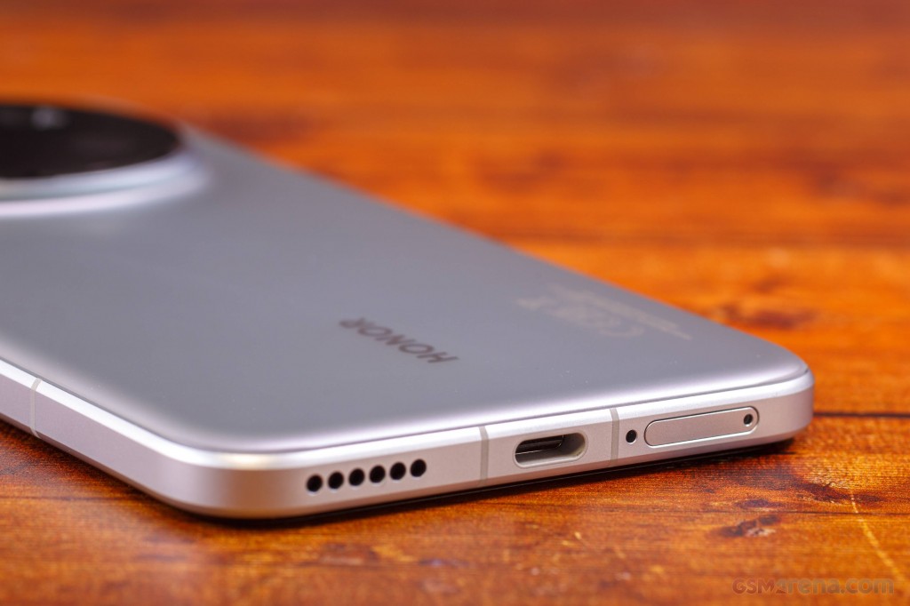 Honor Magic7 Pro hands-on photo 13