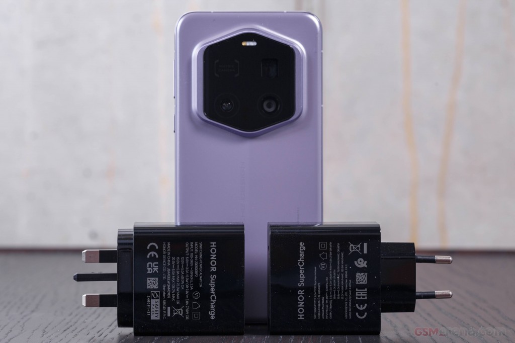Honor Magic7 RSR Porsche Design hands-on photo 3