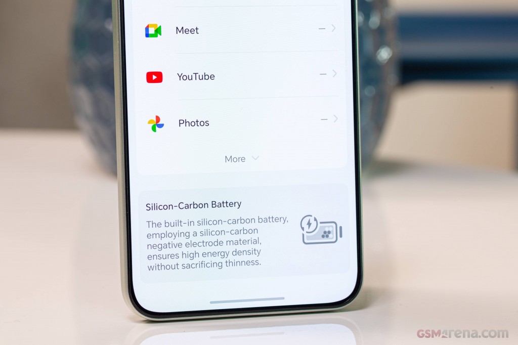 Honor Magic8 Lite hands-on photo 5