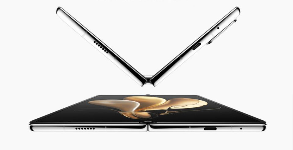 Honor Magic V view 24