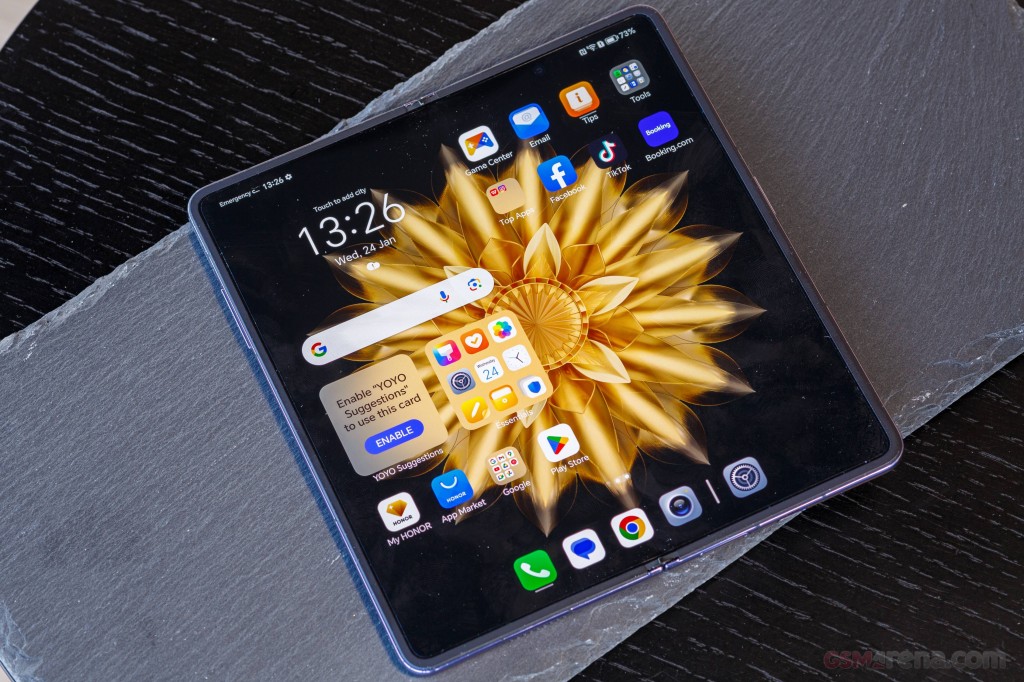 Honor Magic V2 hands-on photo 6