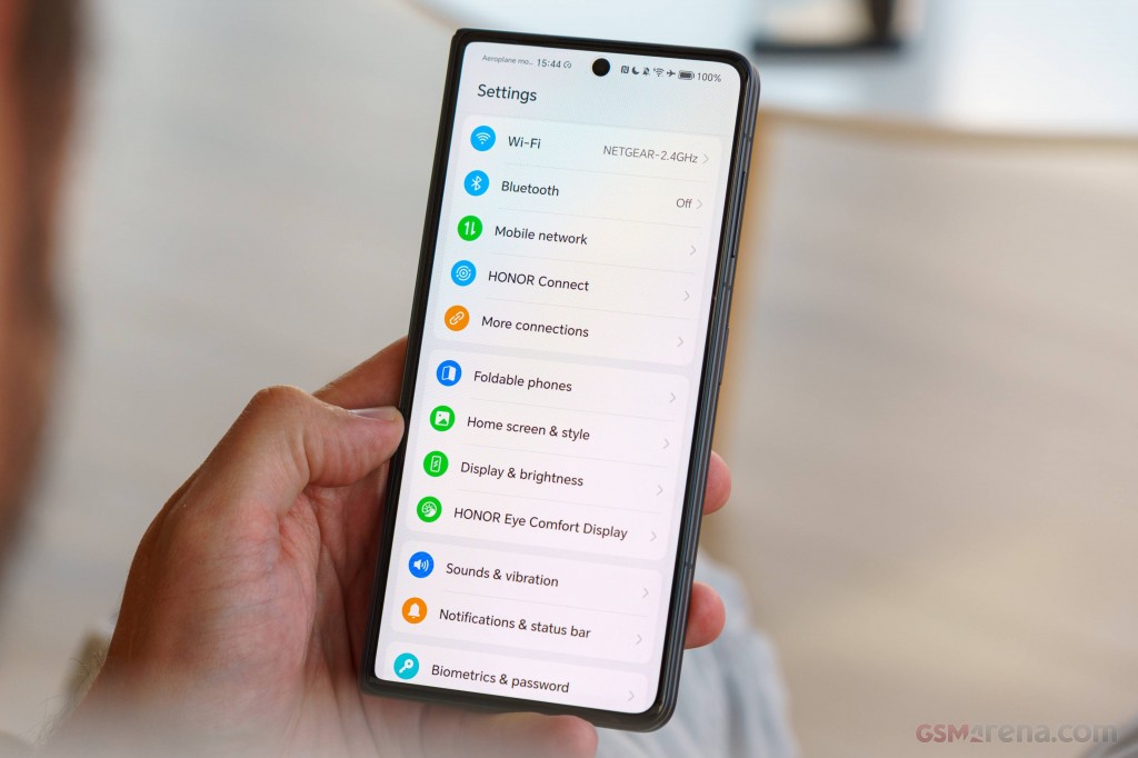 Honor Magic V3 hands-on photo 39