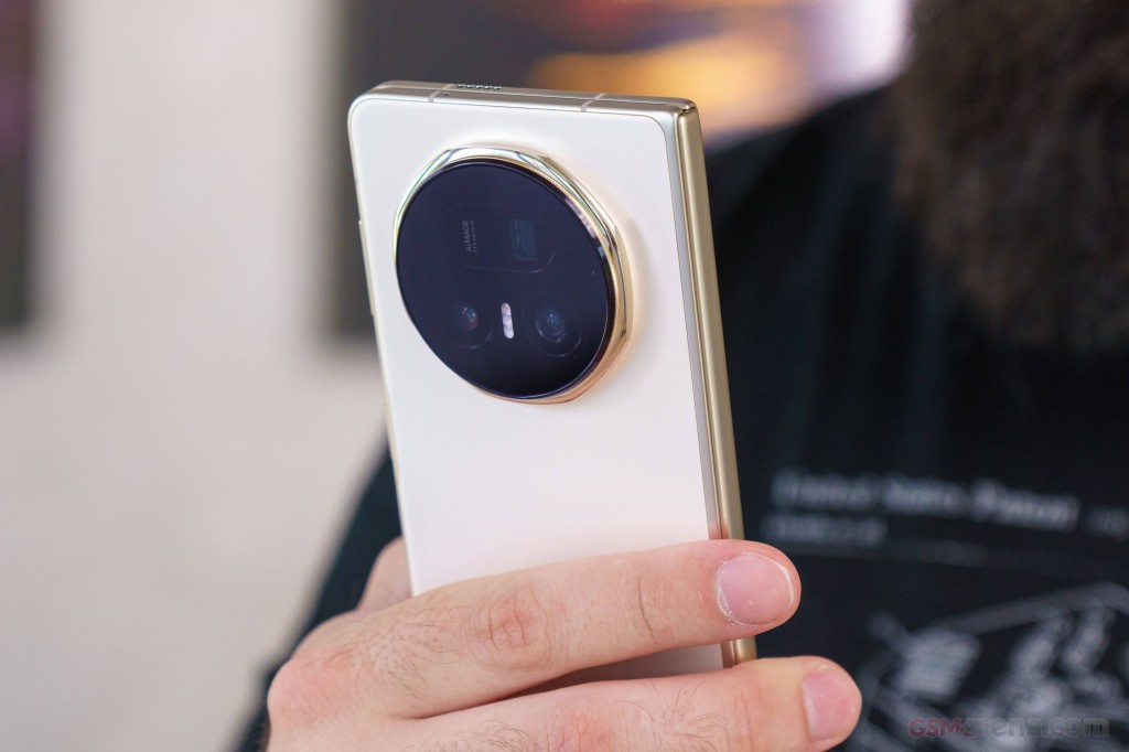 Honor Magic V5 hands-on photo 27