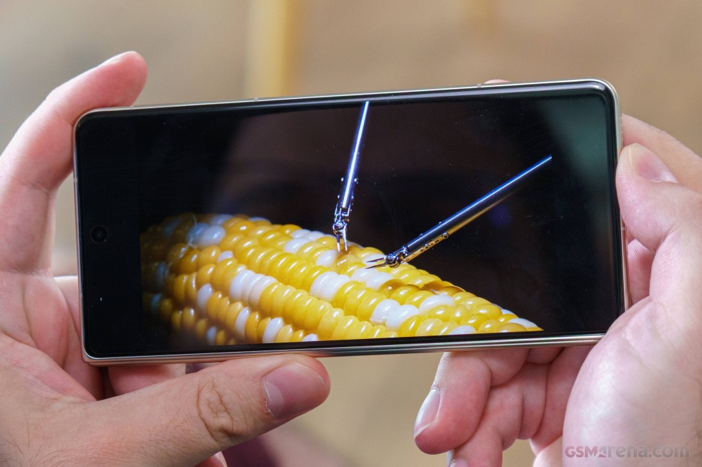 Honor Magic V5 hands-on photo 40