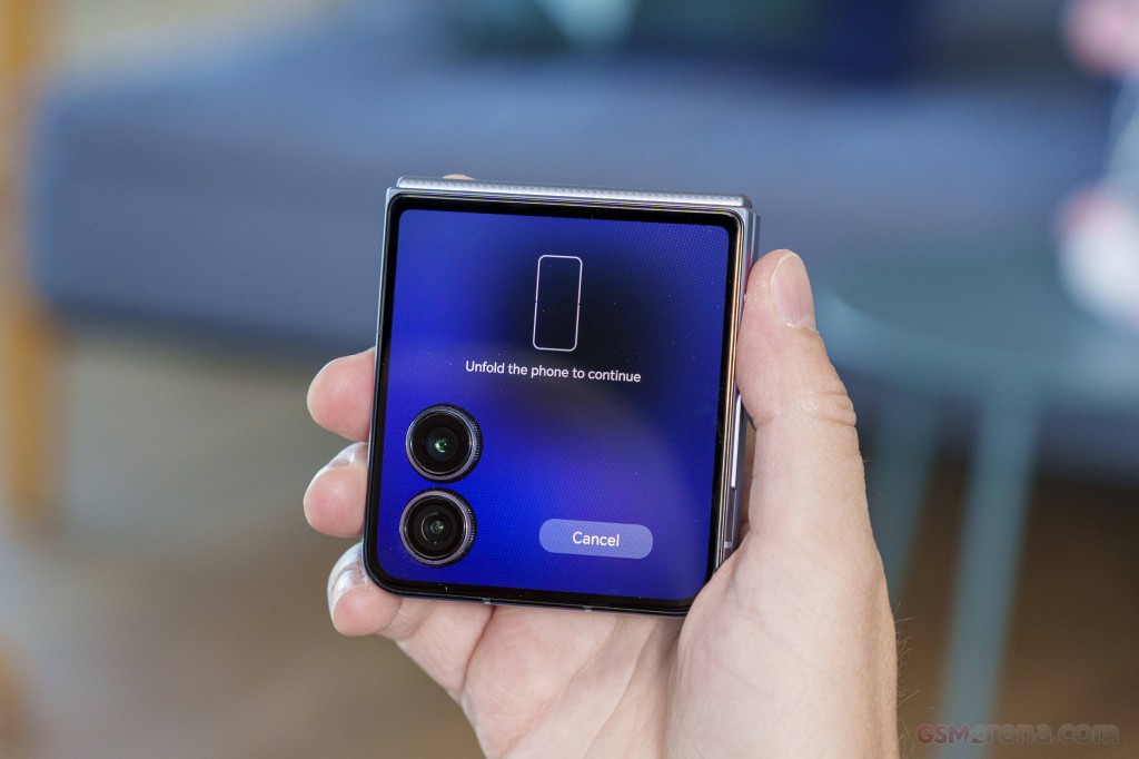 Honor Magic V Flip 2 hands-on photo 41