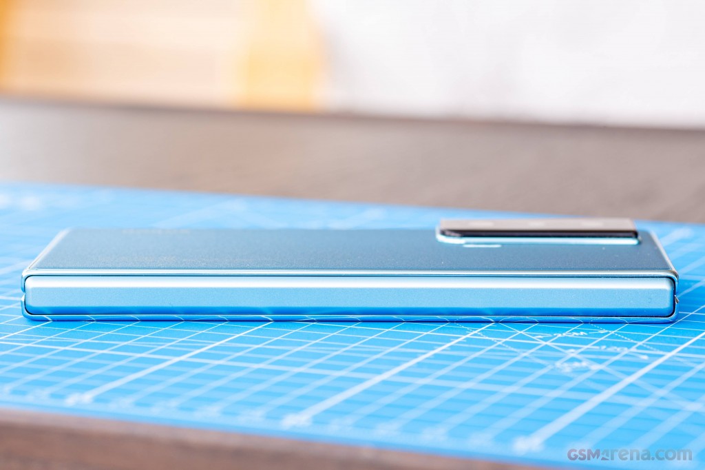 Honor Magic Vs hands-on photo 7