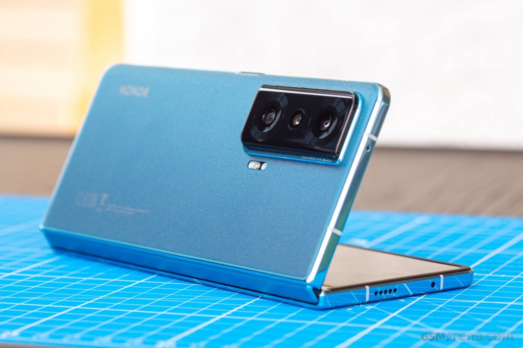 Honor Magic Vs hands-on photo 8