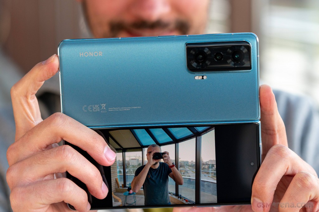 Honor Magic Vs hands-on photo 17