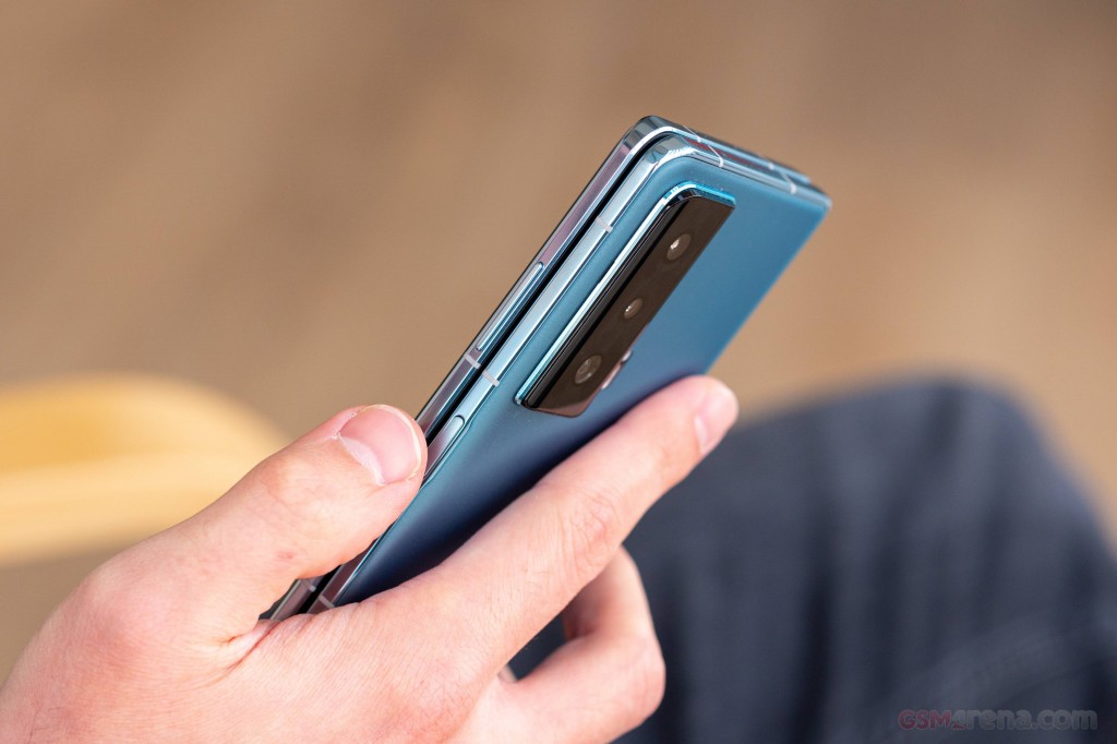 Honor Magic Vs hands-on photo 27