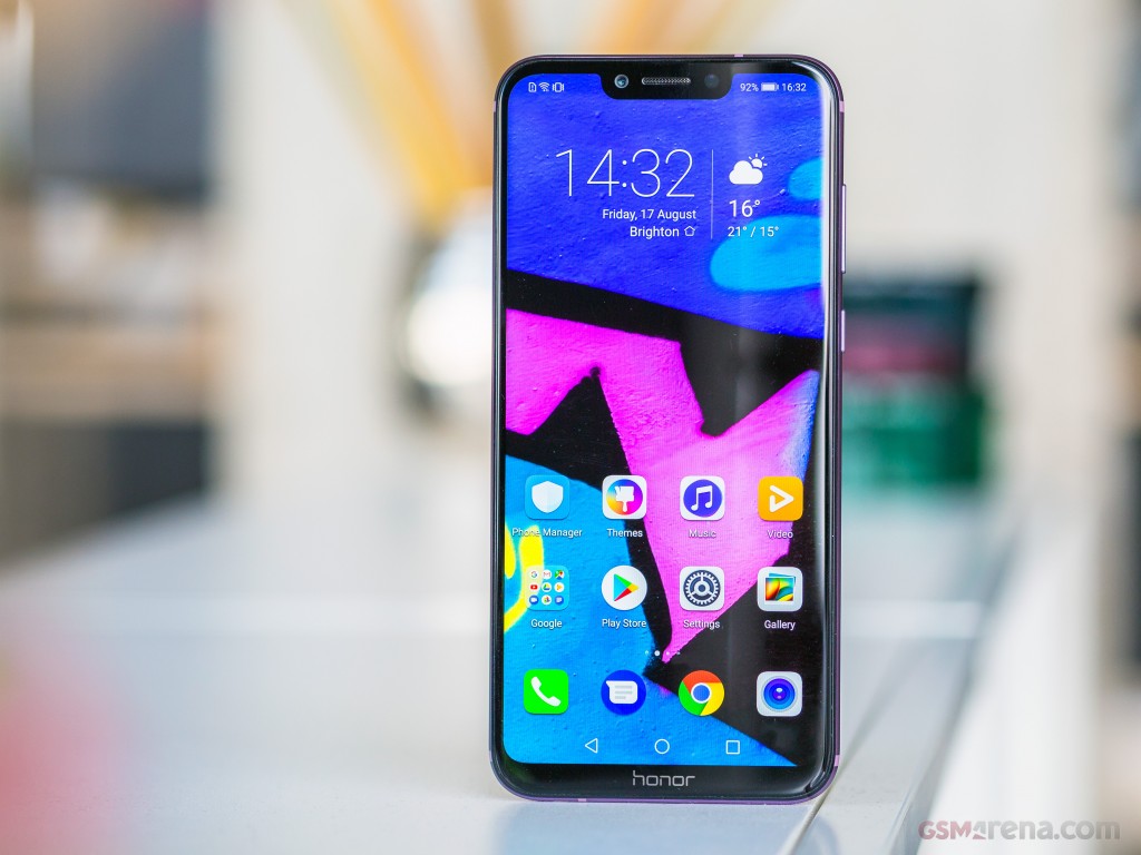 Honor Play hands-on photo 2